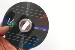Gravure de vos films sur DVD résistant au temps, les M-DISC